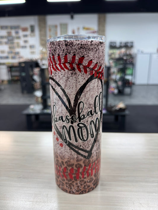 20 oz tumbler Baseball Mom With Heart